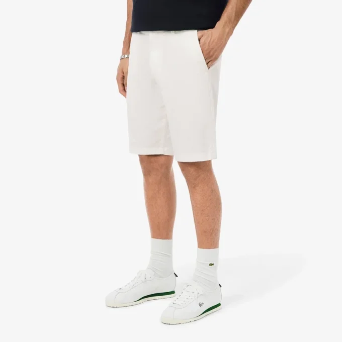Chino-Shorts aus Stretch-Twill