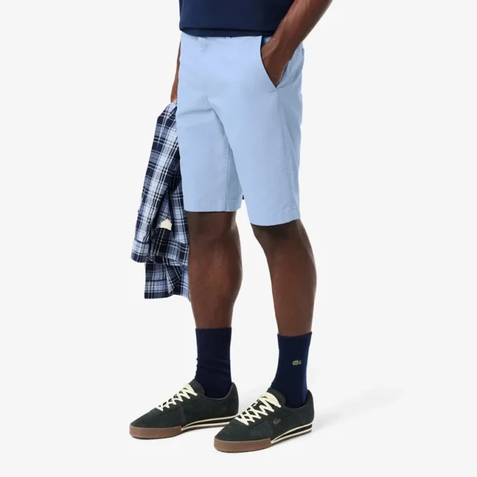 Chino-Shorts aus Stretch-Twill