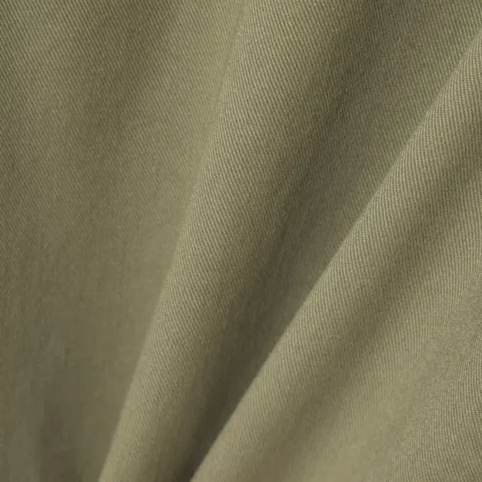 Chino-Shorts aus Stretch-Twill