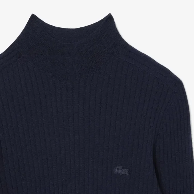 Damen-Pullover aus Merinowolle mit hohem Kragen und Rippstrick