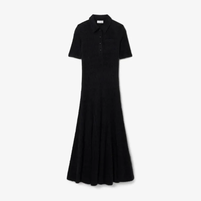 Damenkleid mit Polo-Kragen aus flauschigem Rippstrick