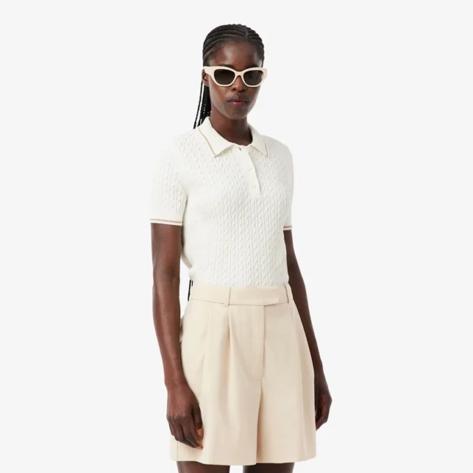 Gestreifter Pullover mit Zopfmuster und Poloshirt-Kragen