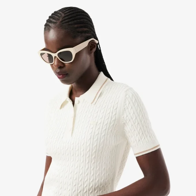 Gestreifter Pullover mit Zopfmuster und Poloshirt-Kragen