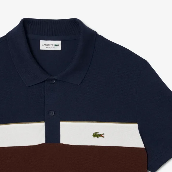 Herren-Poloshirt mit Regular Fit und Colorblock-Design aus Petit Piqué