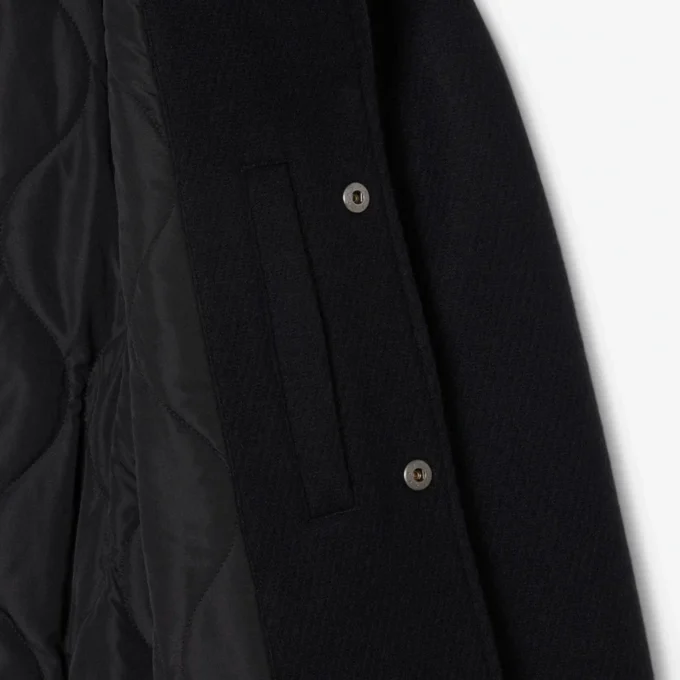 Herren-Varsity-Jacke aus Wolle mit Badge-Akzent
