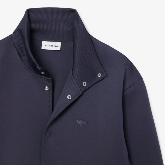 Jacke mit hohem Kragen und Stickerei