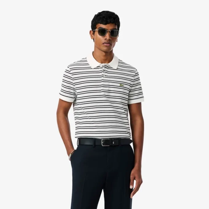 Klassisch geschnittenes gestreiftes Petit Piqué-Poloshirt Klassisch geschnittenes gestreiftes Petit Piqué-Poloshirt