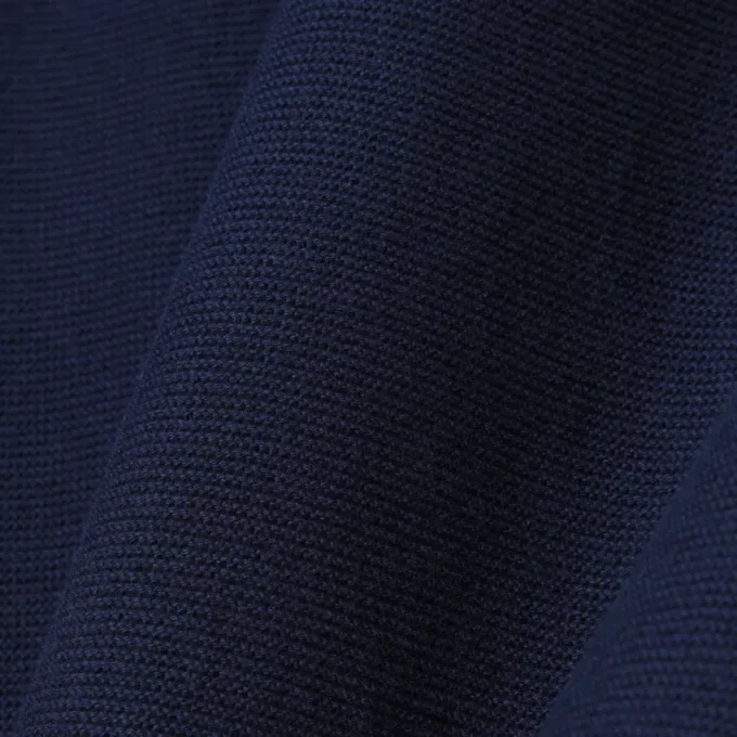 Klassisch geschnittenes Strick-Poloshirt