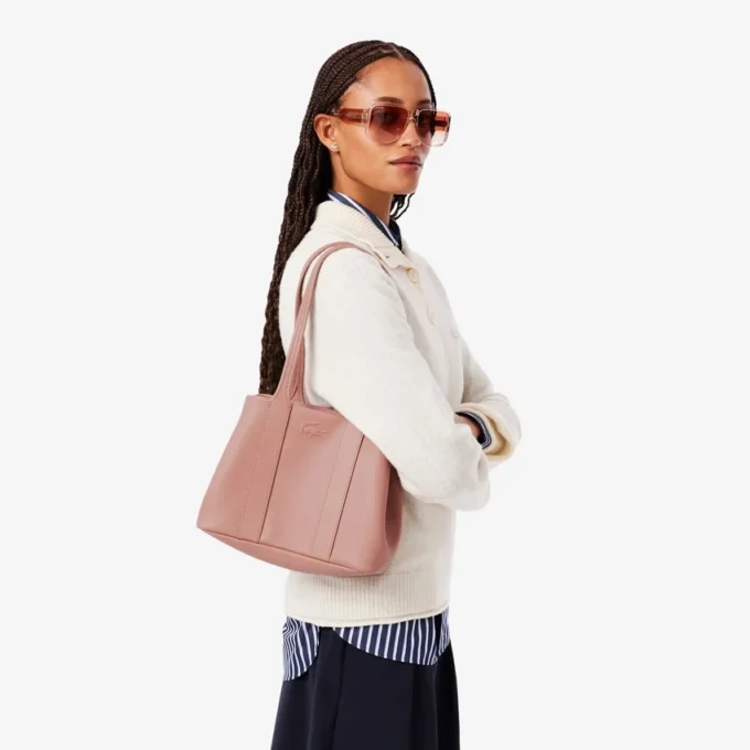 Kleine City Court-Tasche aus genarbtem Leder