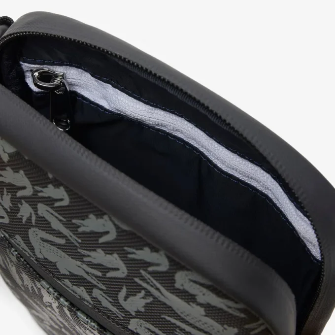 Kleine flache Lcst-Tasche