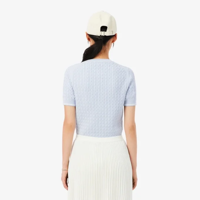 Kurzärmeliger Pullover mit Zopfmuster