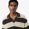 Kurzärmeliges, gestreiftes Poloshirt mit Polokragen