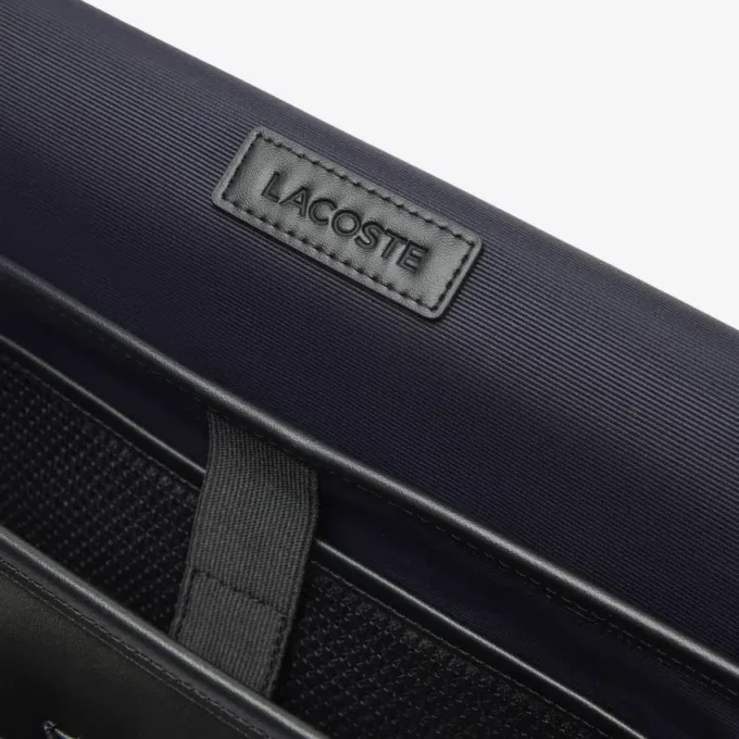 Lacoste Classic Satchel mit Klappenverschluss