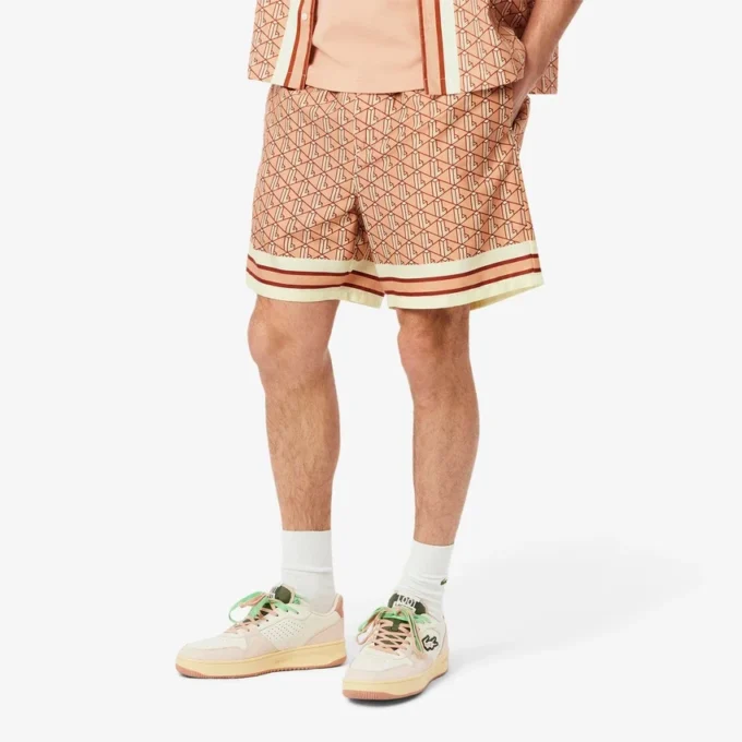 Leichte Herren-Shorts mit Monogramm-Print