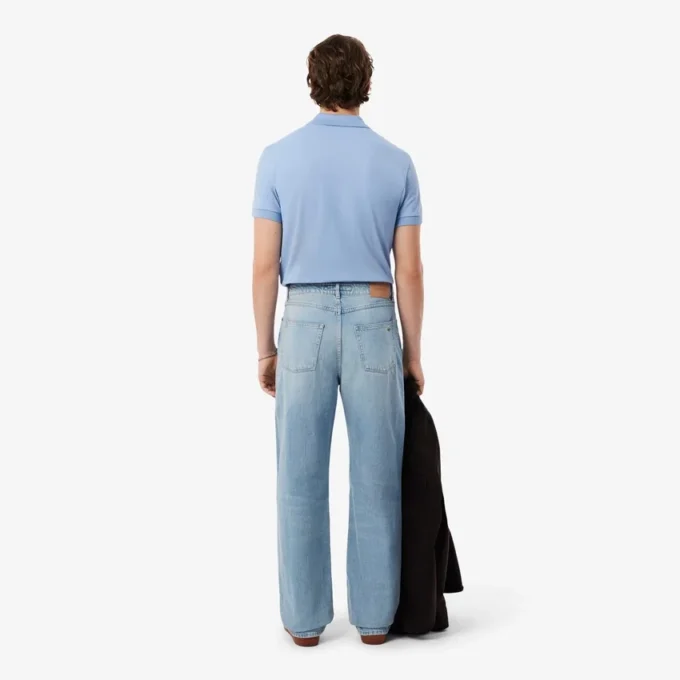 Locker sitzende Jeans