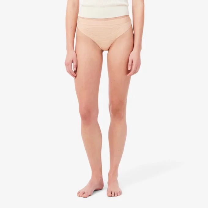 Logo-Mesh-String-Slip