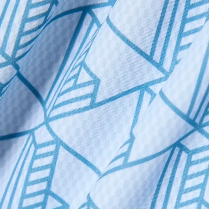 Mittellange Retroshorts mit Monogramm-Print