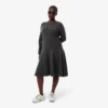 Nahtloses kurzes Wollkleid für Damen