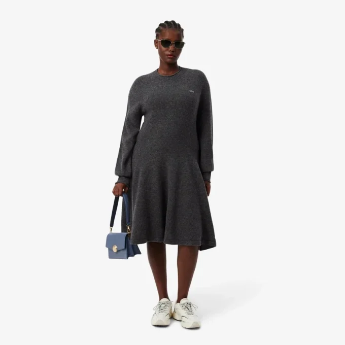 Nahtloses kurzes Wollkleid für Damen