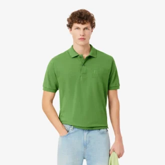 Petit-Piqué-Poloshirt mit Stickerei im klassischen Schnitt
