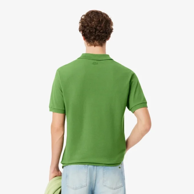 Petit-Piqué-Poloshirt mit Stickerei im klassischen Schnitt