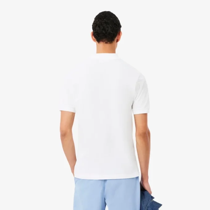 Petit-Piqué-Poloshirt mit Stickerei im klassischen Schnitt