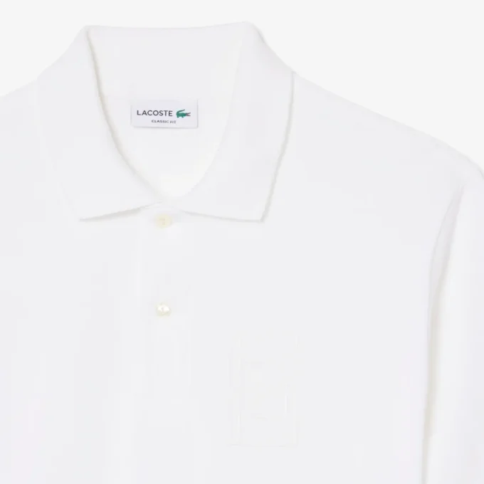 Petit-Piqué-Poloshirt mit Stickerei im klassischen Schnitt