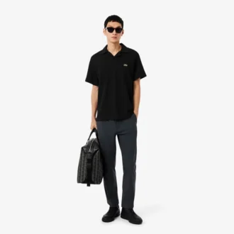 Poloshirts aus Baumwolle und Leinen in klassischer Passform