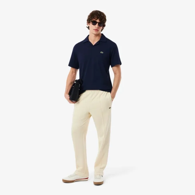 Poloshirts aus Baumwolle und Leinen in klassischer Passform