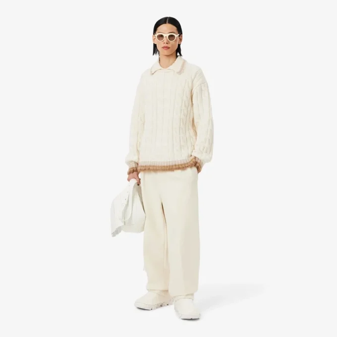 Runway-Pullover aus Wolle mit Poloshirt-Kragen und Zopfmuster