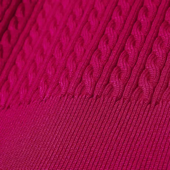 Runway-Pullover mit Zopfmuster und Poloshirt-Kragen