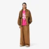 Runway Satin T-Shirt mit Grafik