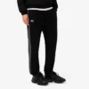 Sportlicher Herren-Trainingsanzug mit Krokodil-Print